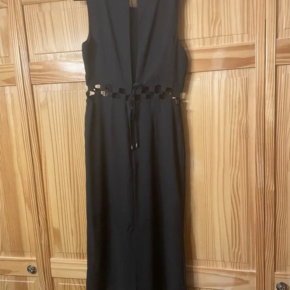 NWOT -  Black Cut-Out Summer Dress- Size Medium - Picture 4 of 10